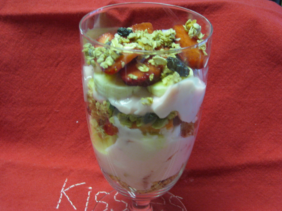 Luminous Yogurt Parfait