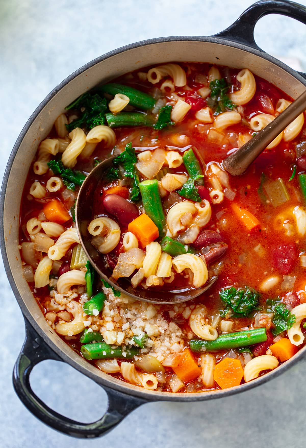 Classic Minestrone Soup