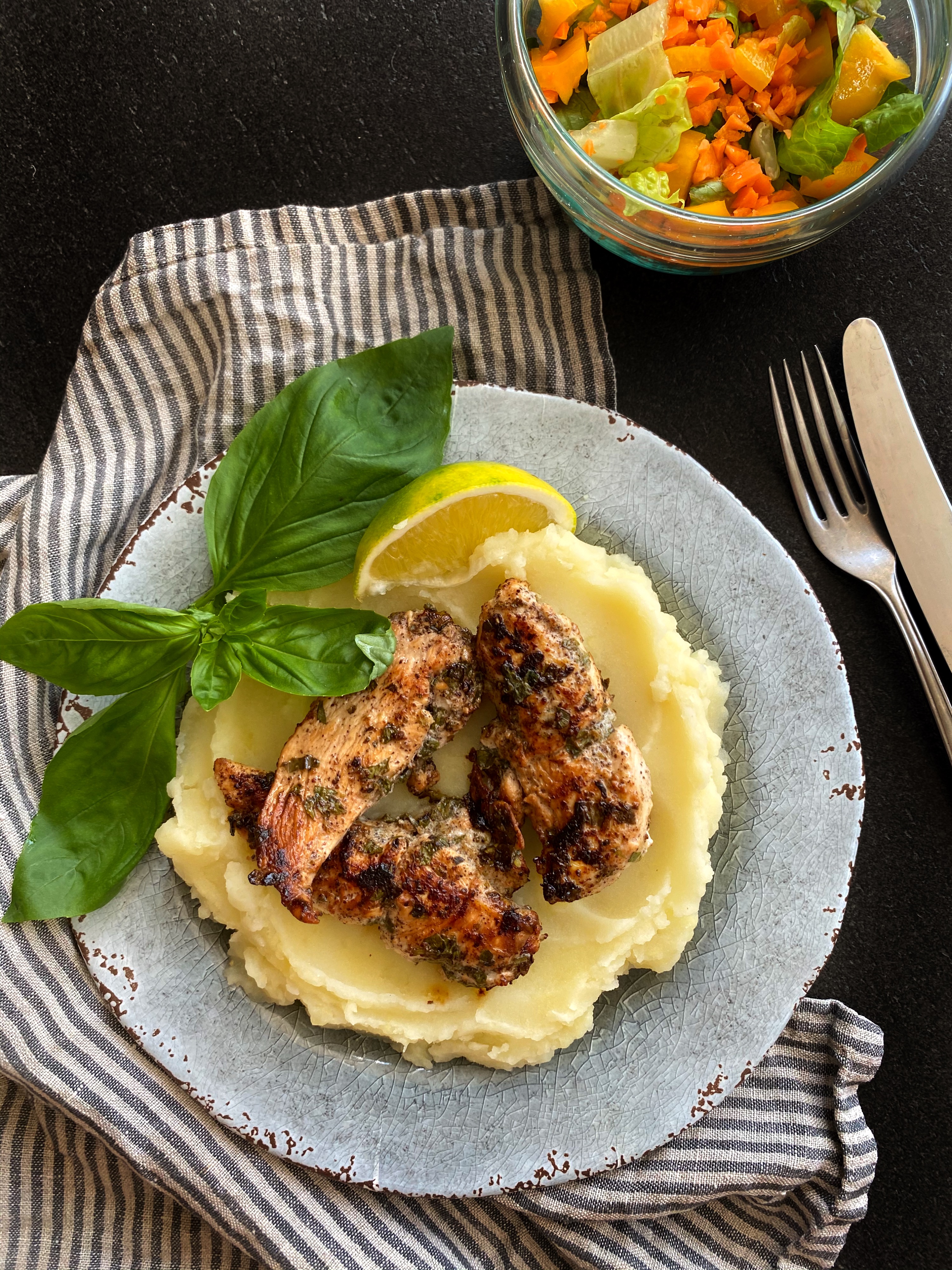 Herb-Infused Grilled Chicken with Lemon and Garlic