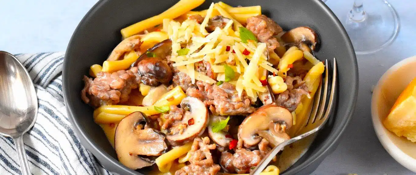 One-Pot Sausage Mushroom Pasta with Fresh Thyme
