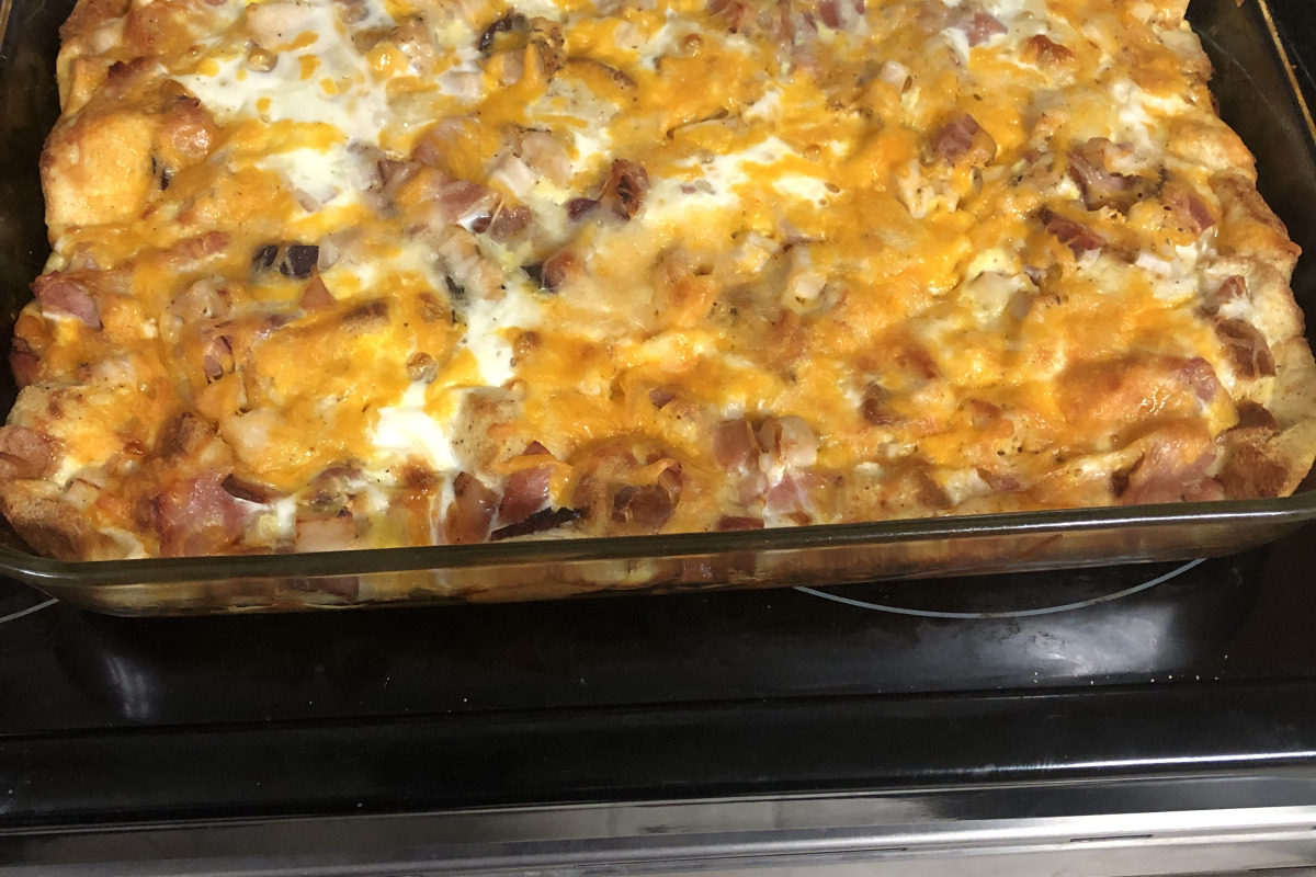Herbed Egg and Cheese Breakfast Bake