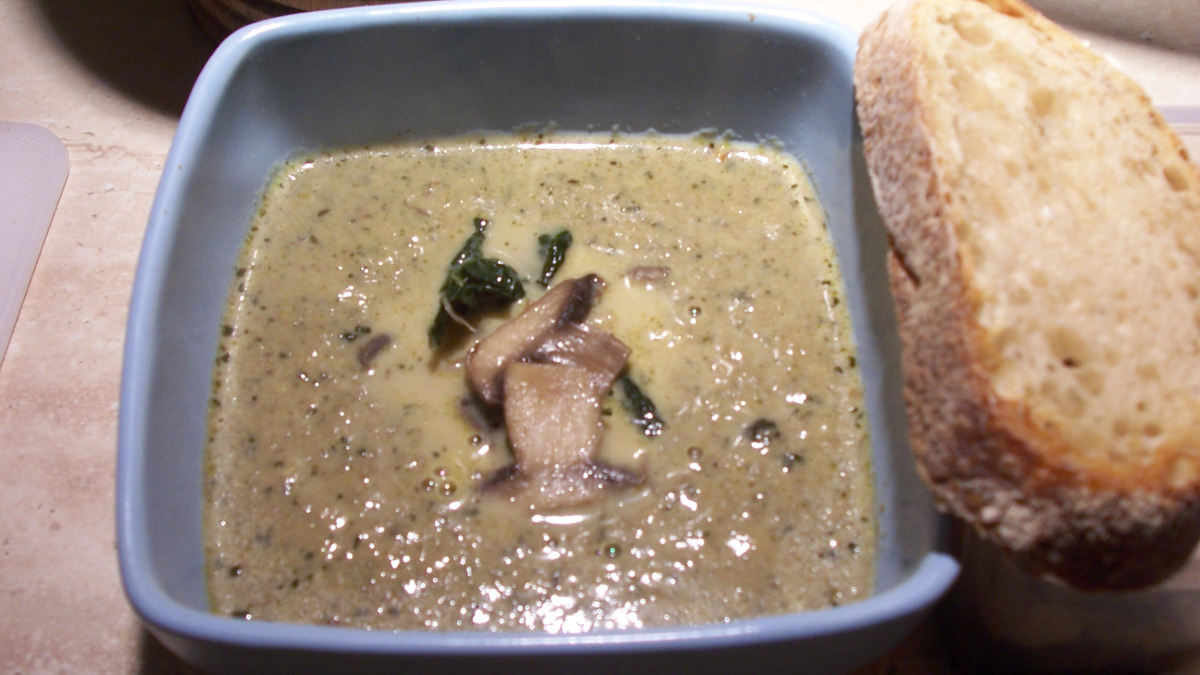 Simple Mushroom Soup with Fresh Thyme
