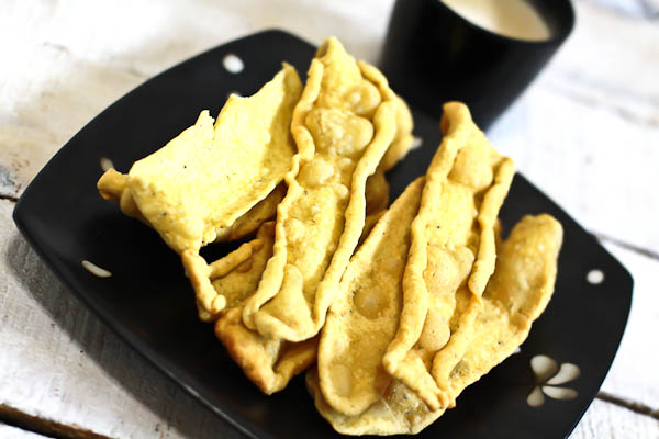 Gram Flour Fafda with Lemon and Cumin