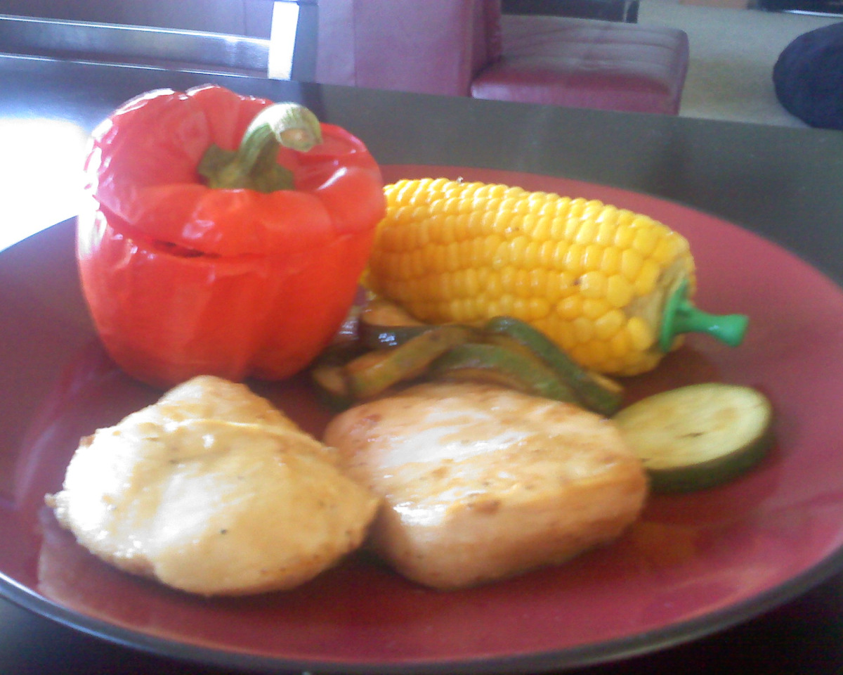 Rosemary-Glazed Chicken with Zucchini and Bell Peppers
