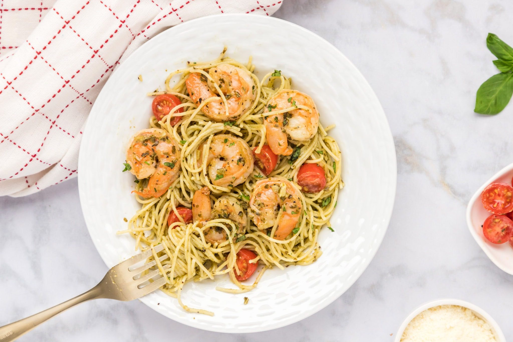 Pesto-Garlic Shrimp Pasta