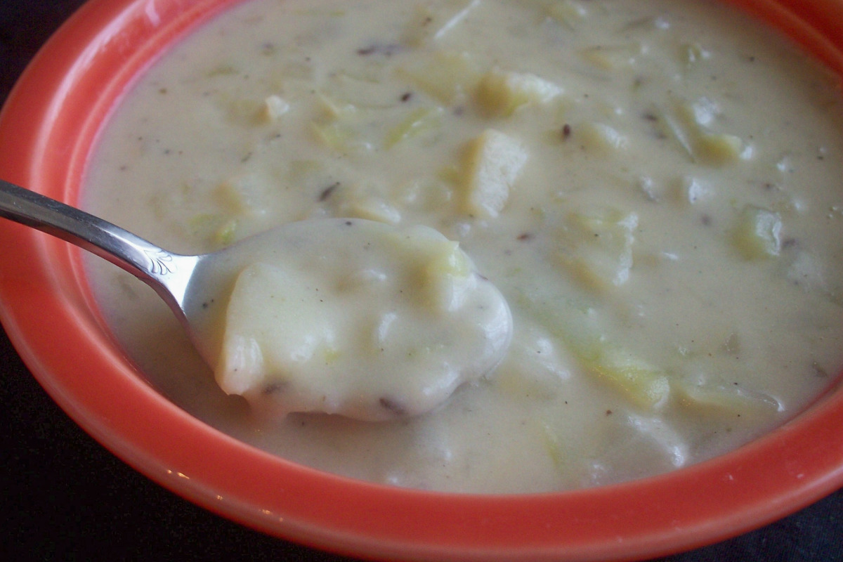 Hearty Cabbage and Potato Soup with Caraway