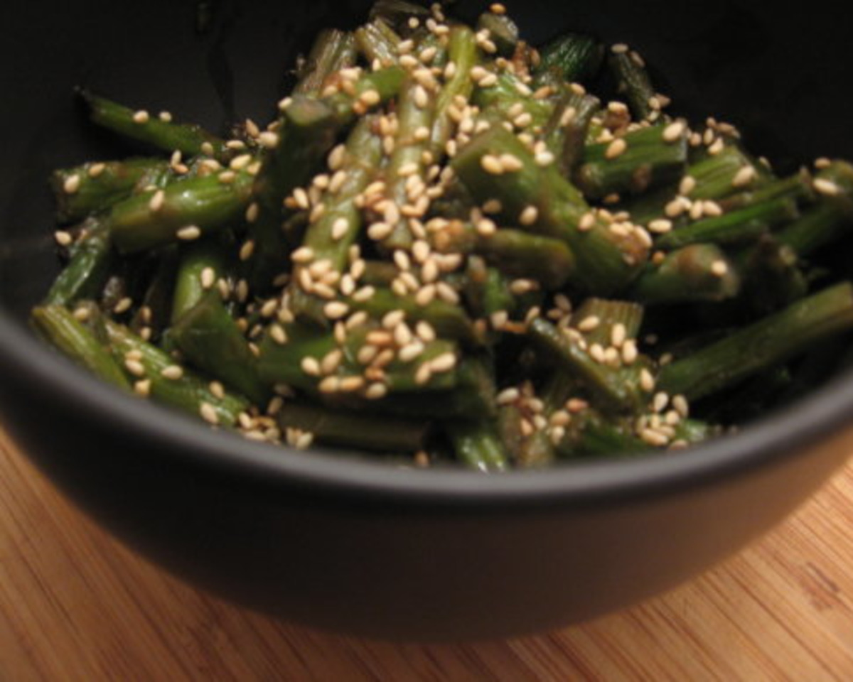Mushroom and Asparagus Stir-Fry with Sesame Oil