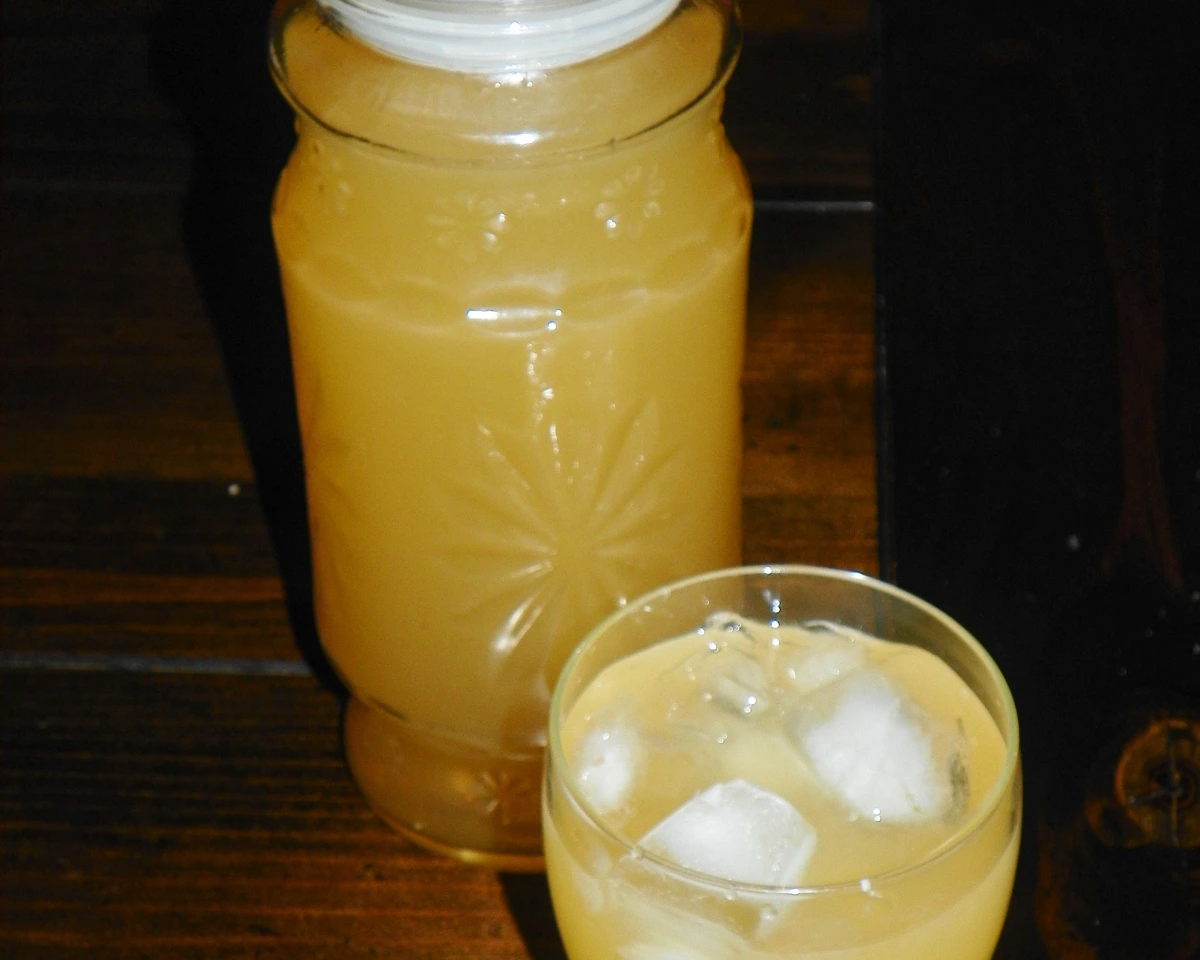 Tropical Mango-Passionfruit Punch