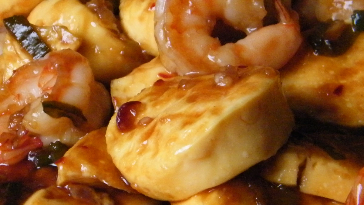 Stir-Fried Banana Blossom and Tofu with Shrimp Paste
