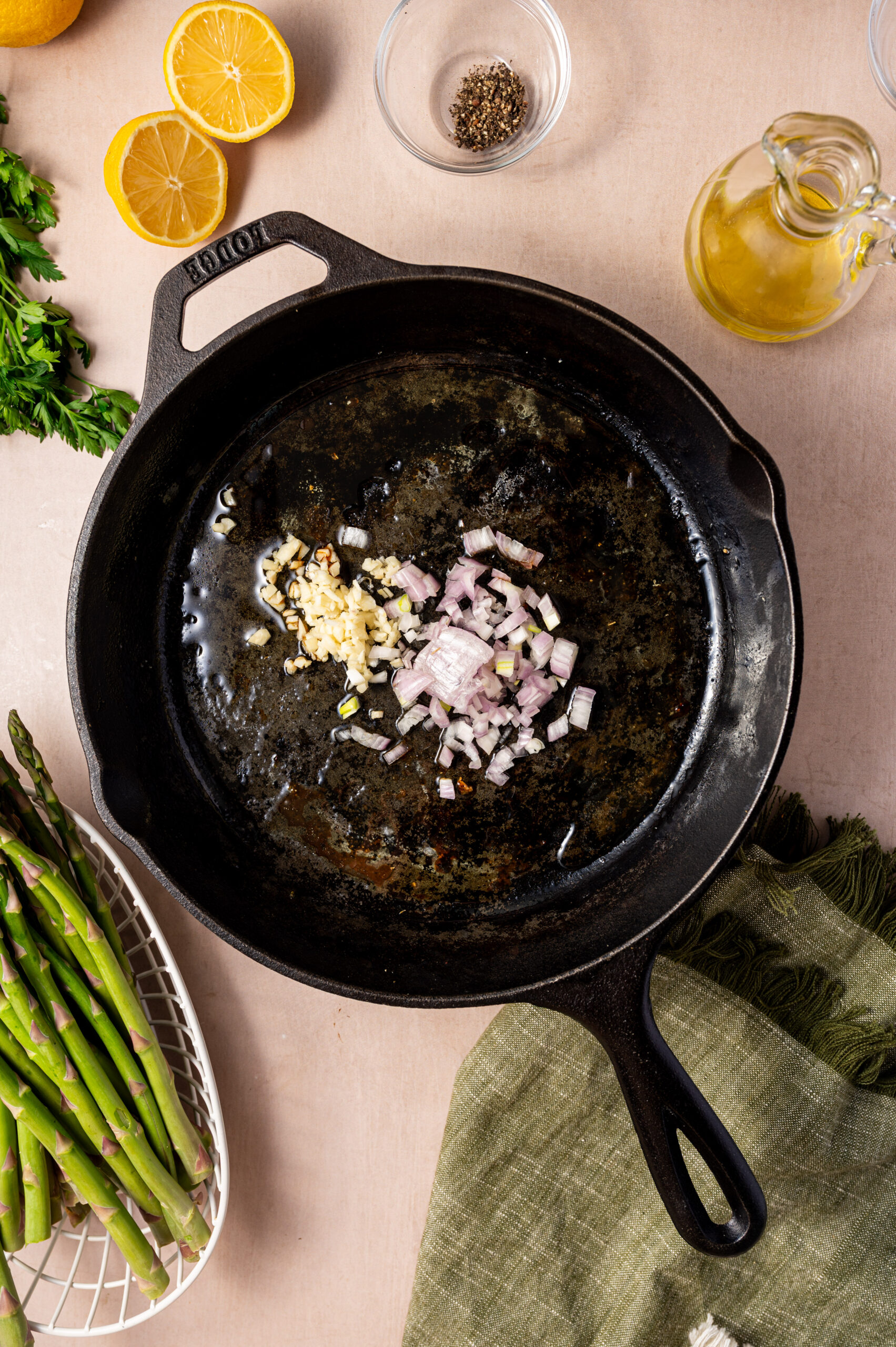 Garlicky Herb Chicken Skillet with Asparagus