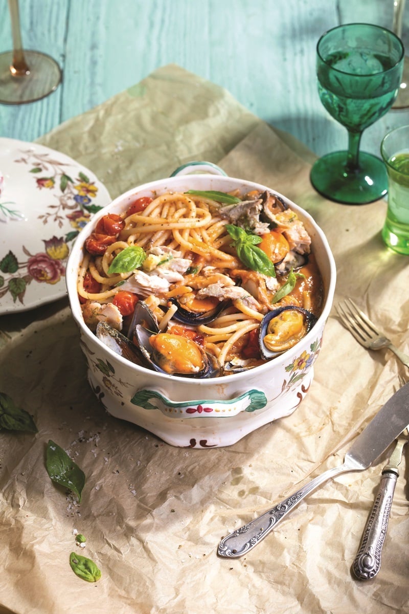 Seafood Pasta with Tomato Basil Sauce