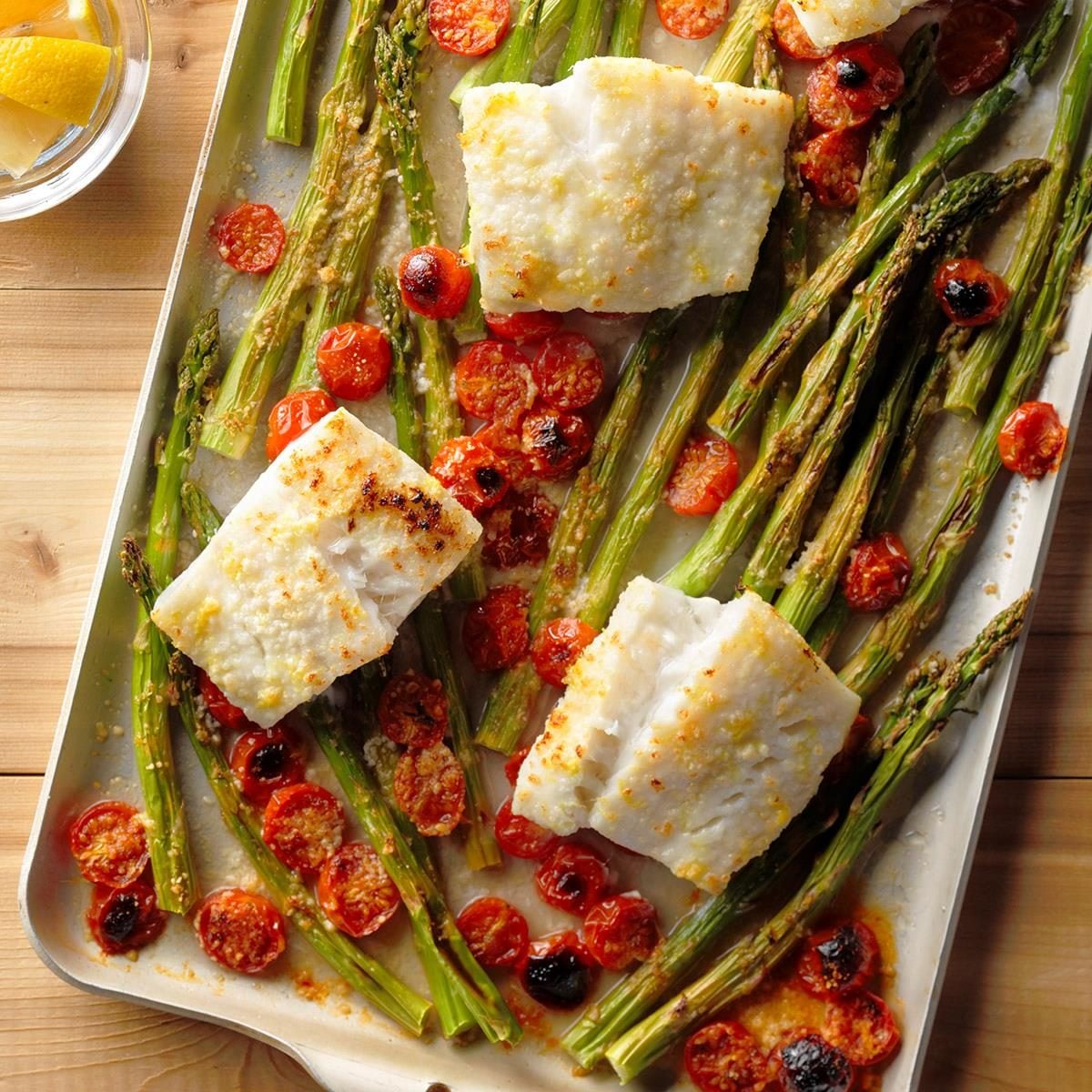 Baked Cod with Lemon-Dill Asparagus