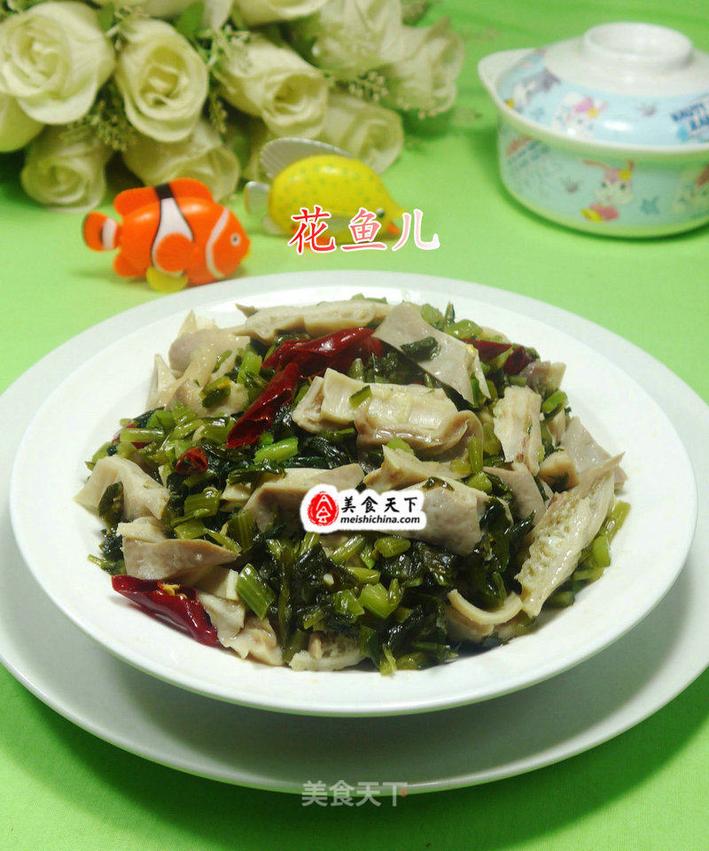Fuding White Tea-Braised Pork Belly with Pickled Vegetables
