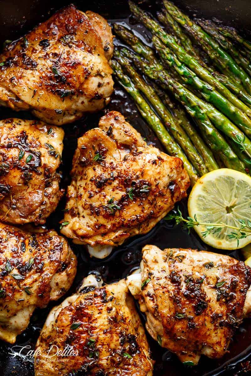 Sautéed Chicken with Lemon-Garlic Asparagus