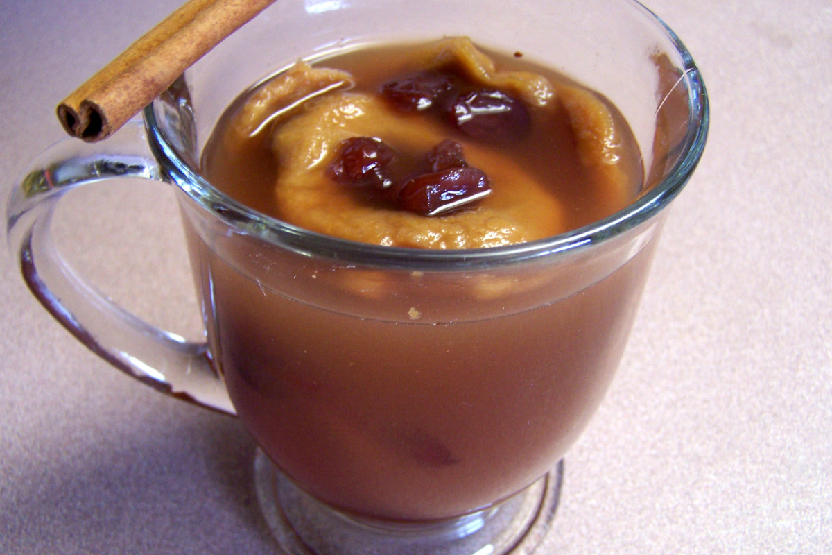 Spiced Apple and Cardamom Compote