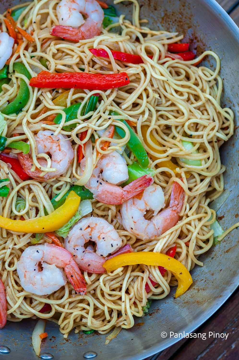 Stir-Fried Pancit Canton with Shrimp and Vegetables
