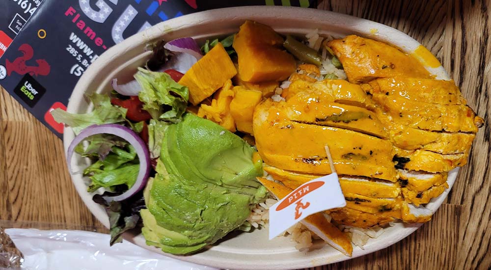 Low-Carb Chicken and Avocado Bowl