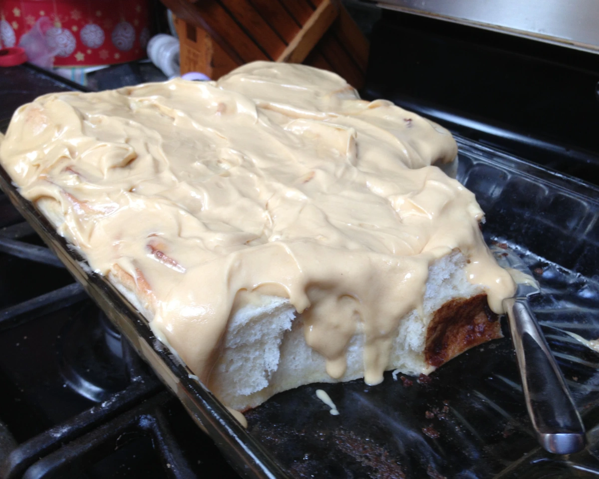 Cinnamon Swirl Rolls with Brown Butter Glaze