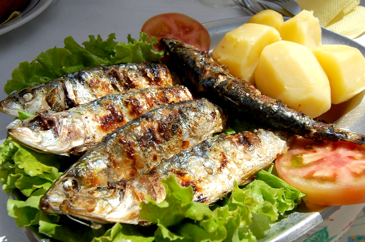 Grilled Lemon-Herb Sardines with Dill