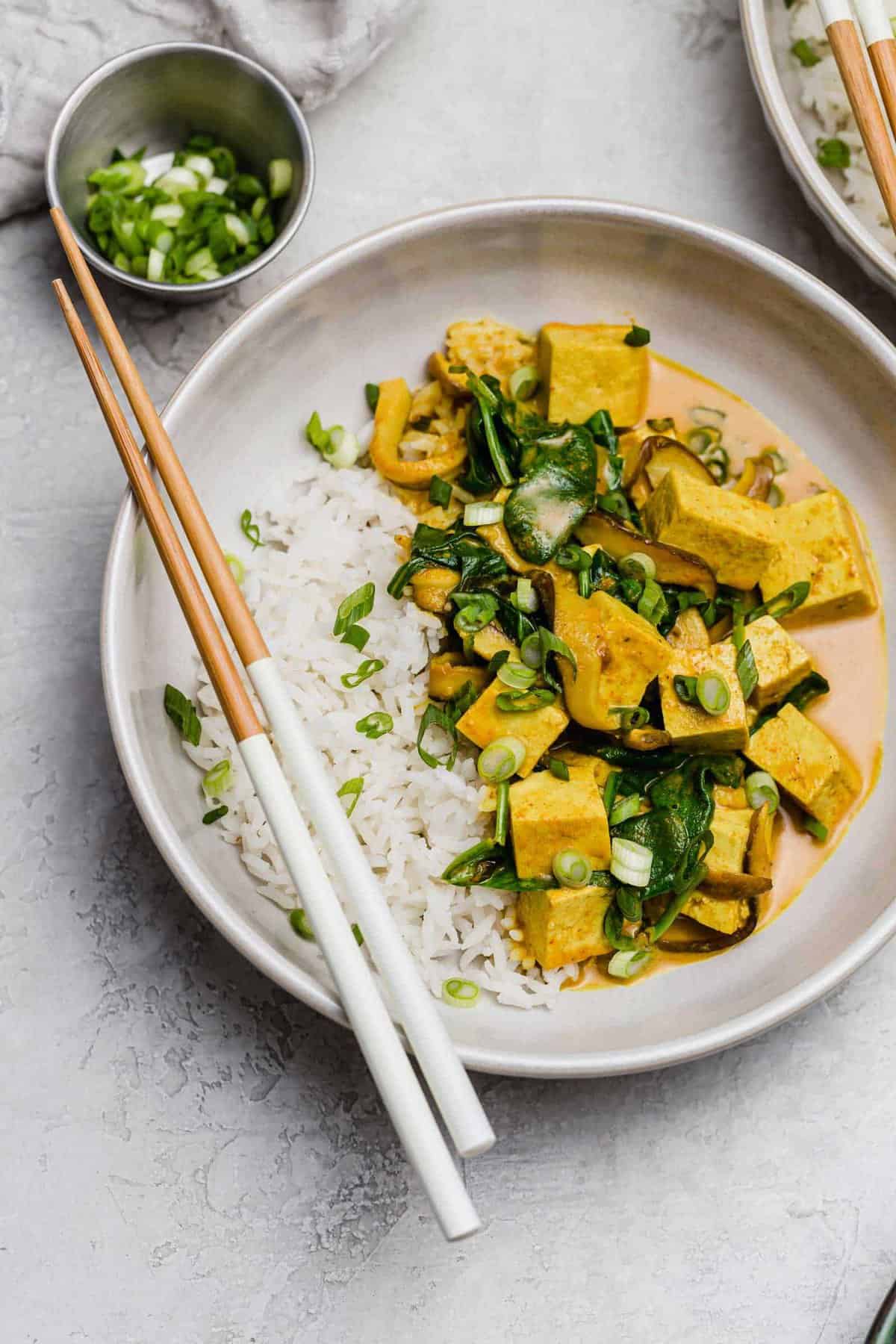 Coconut-Curry Tofu Bowls with Snap Peas