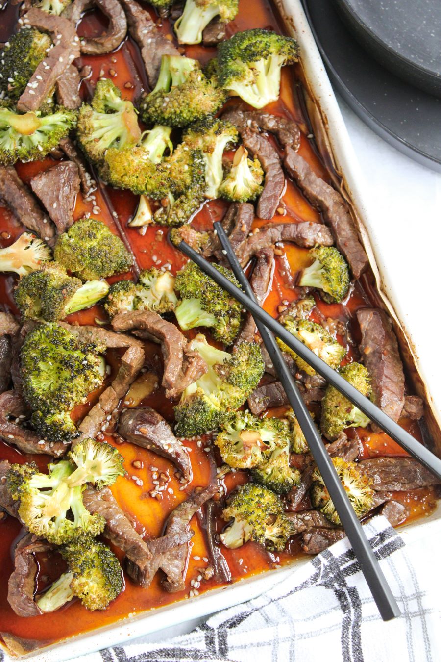 Sheet Pan Herb-Roasted Beef with Zucchini and Broccoli