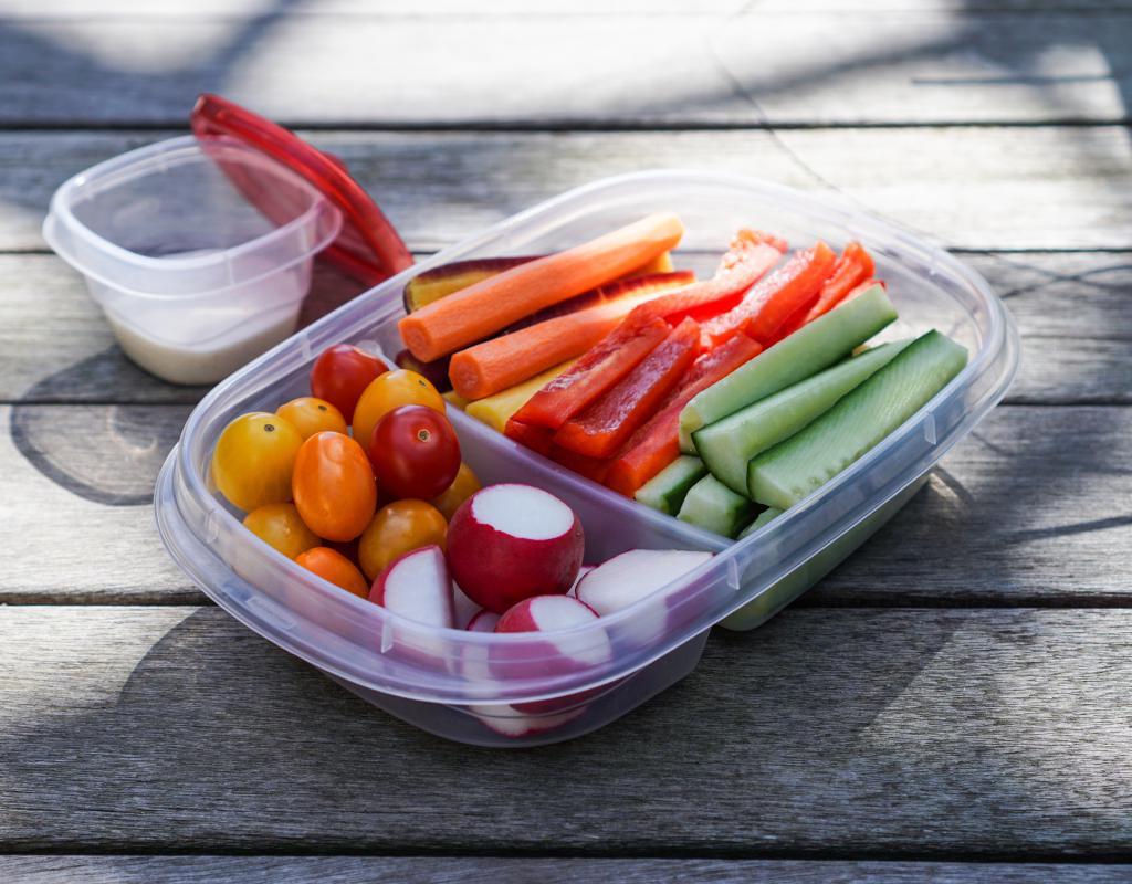 Vibrant Veggie Sticks with Avocado-Lime Dip