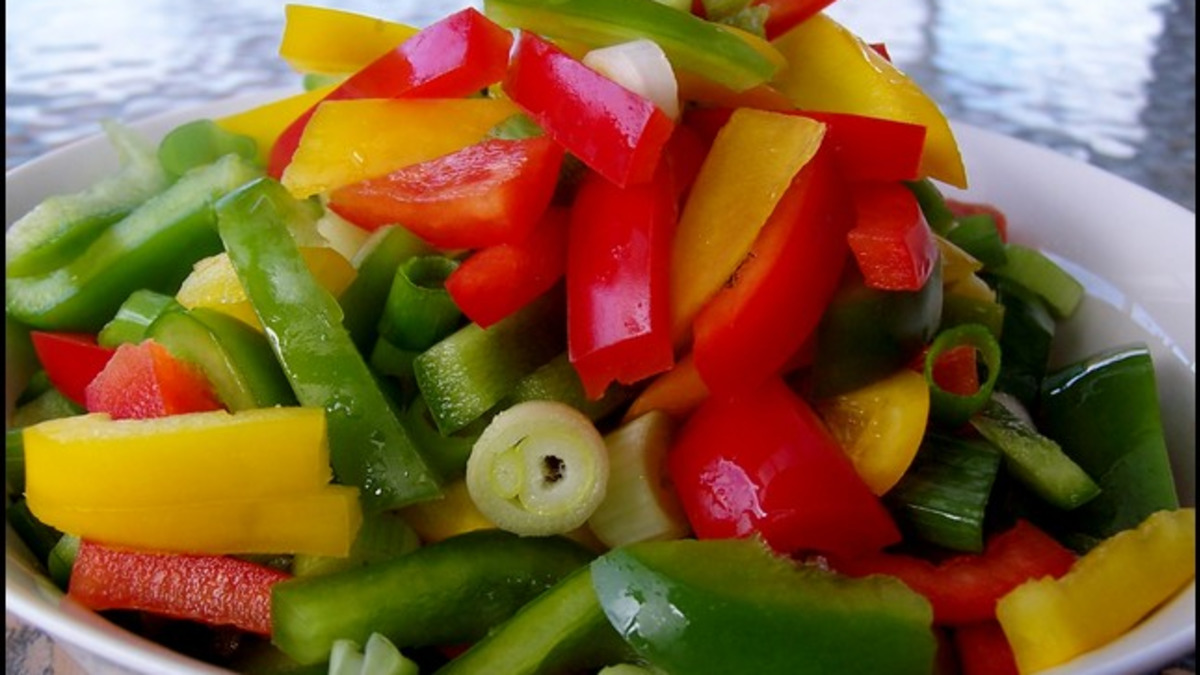 Tomato-Basil Vegetable Medley with Fresh Herbs
