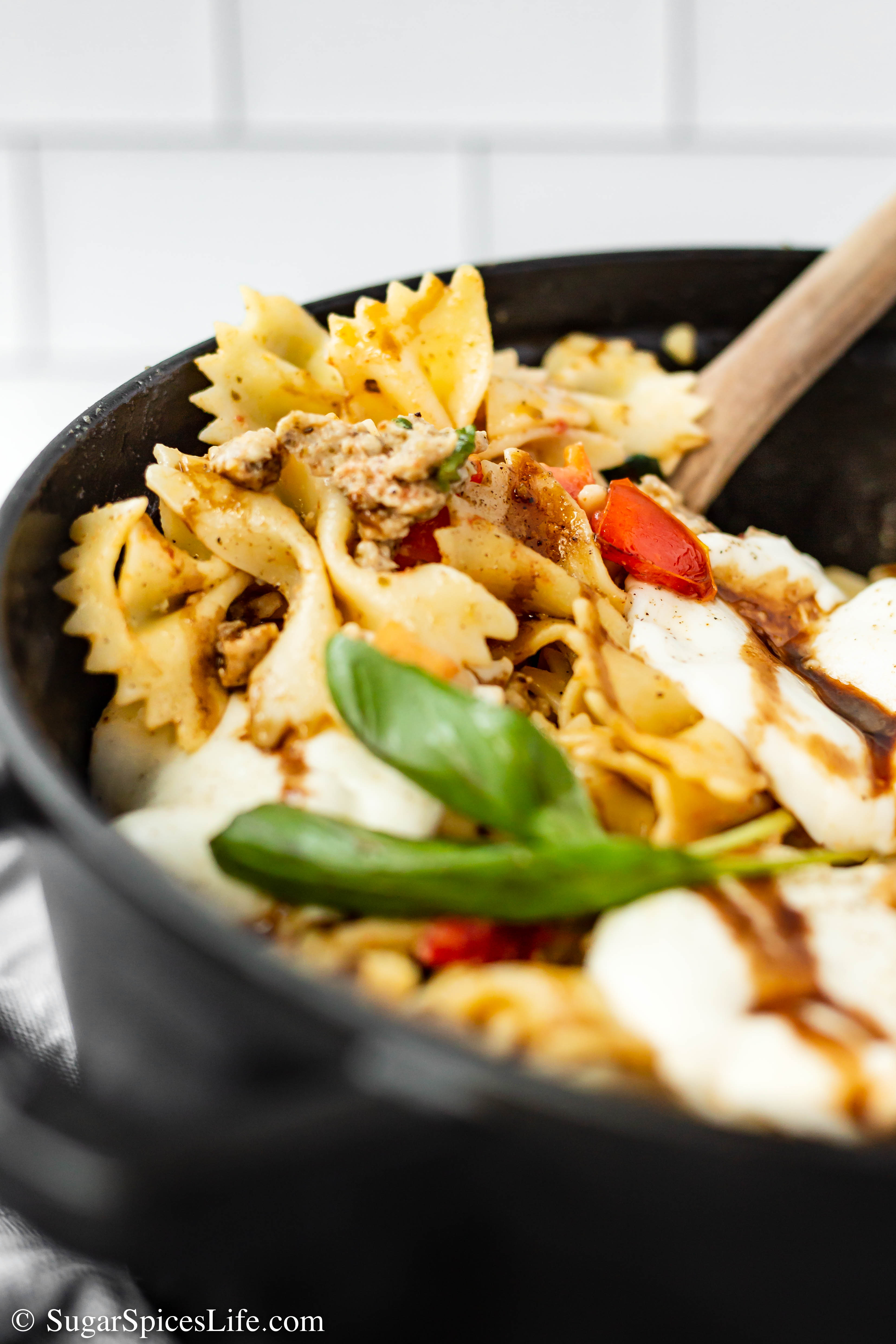 Tomato-Basil Chicken Pasta