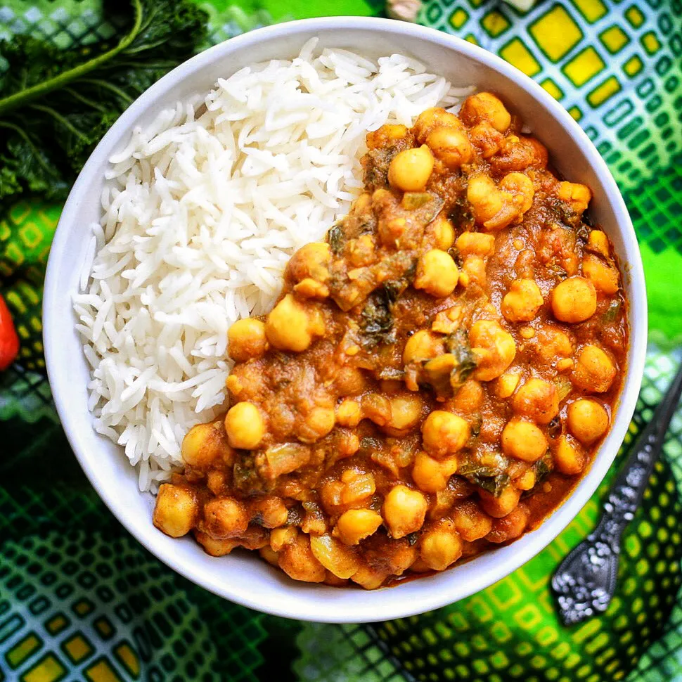 Sticky Rice and Chickpea Curry