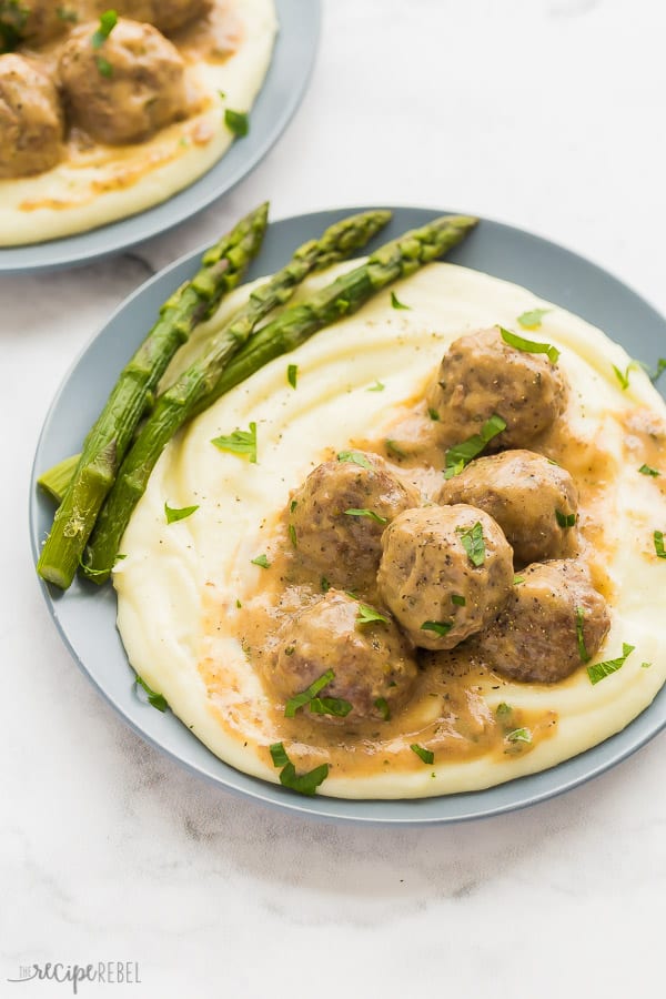 Slow Cooker Swedish Meatballs with Creamy Dill Sauce