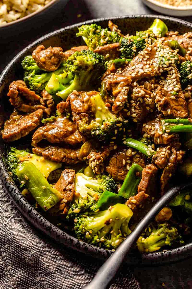 Stir-Fried Beef with Broccoli and Sesame Oil