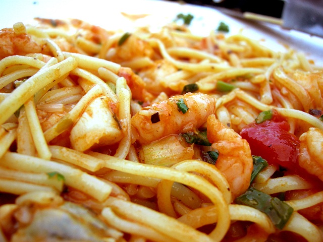 Half-Shell Shrimp and Scallop Pasta
