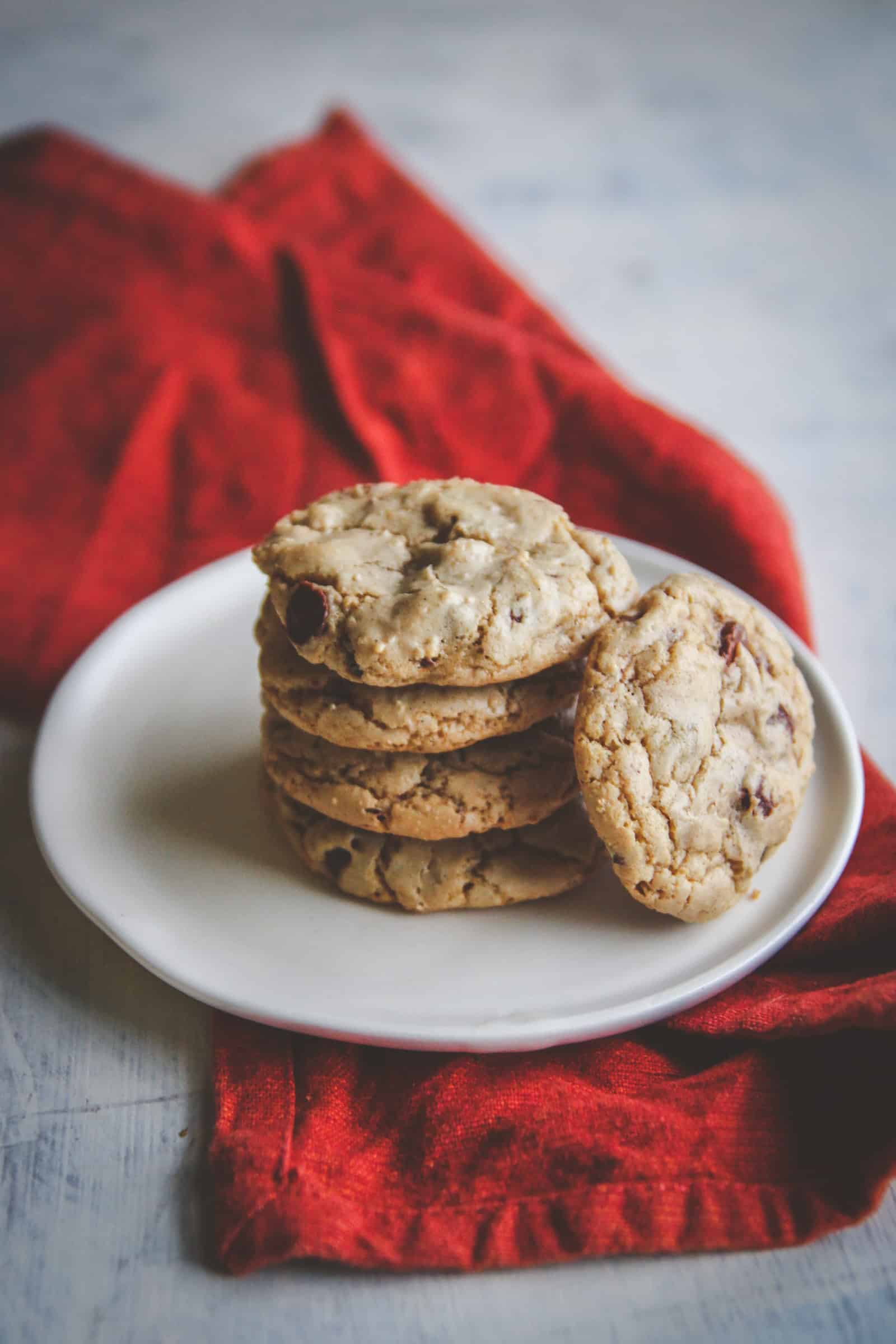 Fluffy Vanilla Bean Chocolate Chip Cookies
