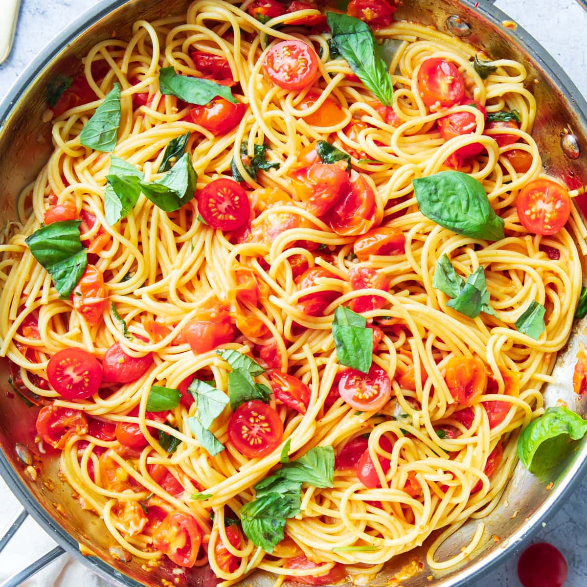 Stir-Fried Pasta with Fresh Tomatoes and Basil