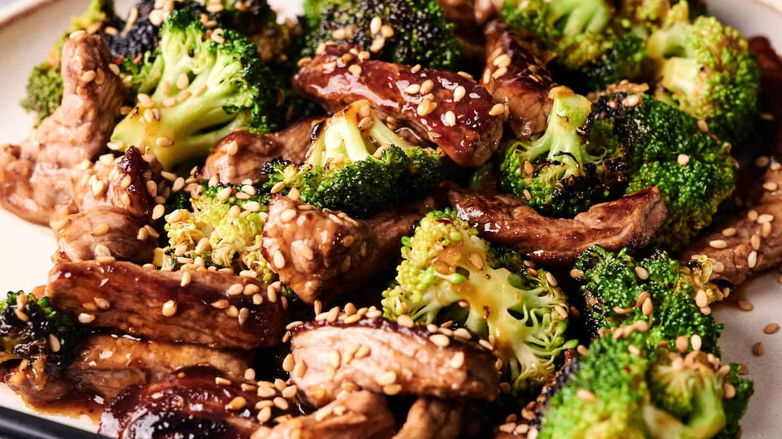 Sesame-Glazed Beef with Broccoli and Mushrooms