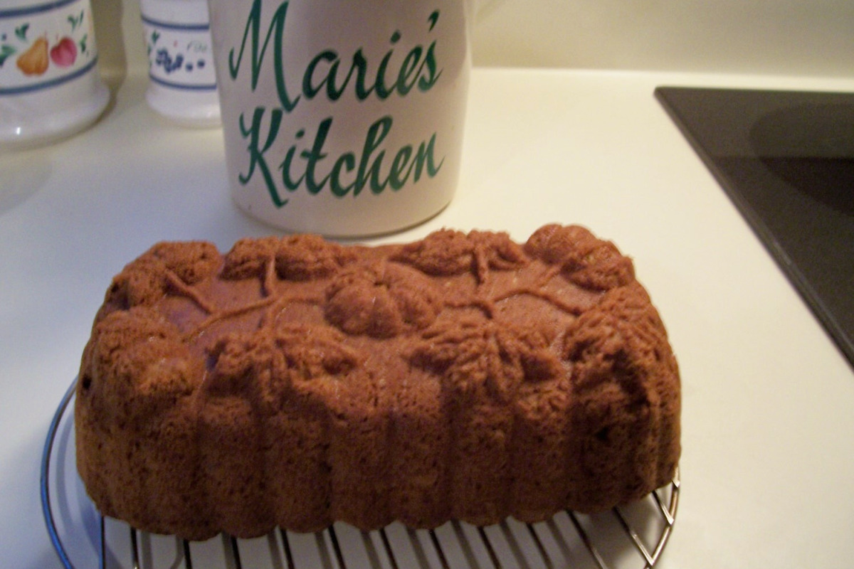 Holiday Spiced Pumpkin Bread with Walnuts