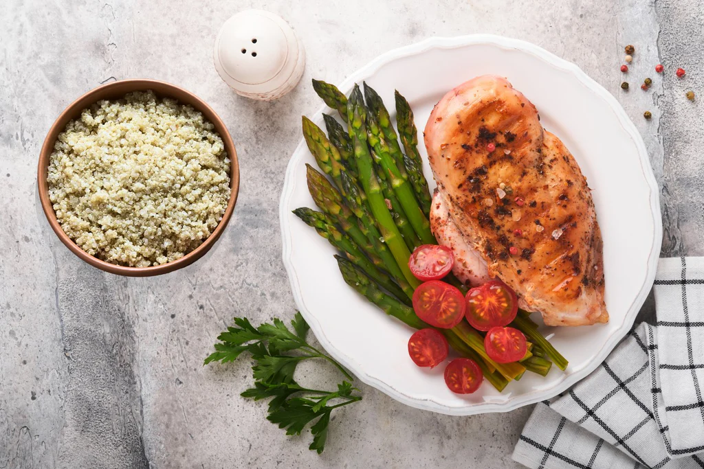 Grilled Lemon-Garlic Chicken with Quinoa Salad