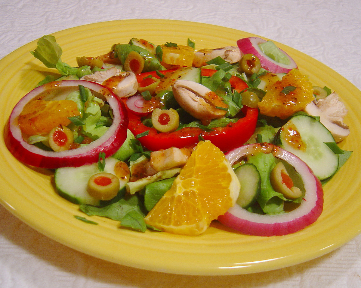 Spanish Citrus and Olive Tapas Salad