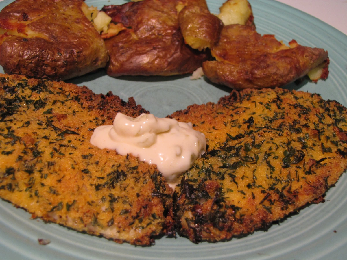 Cornmeal-Crusted Catfish with Cajun Remoulade Sauce