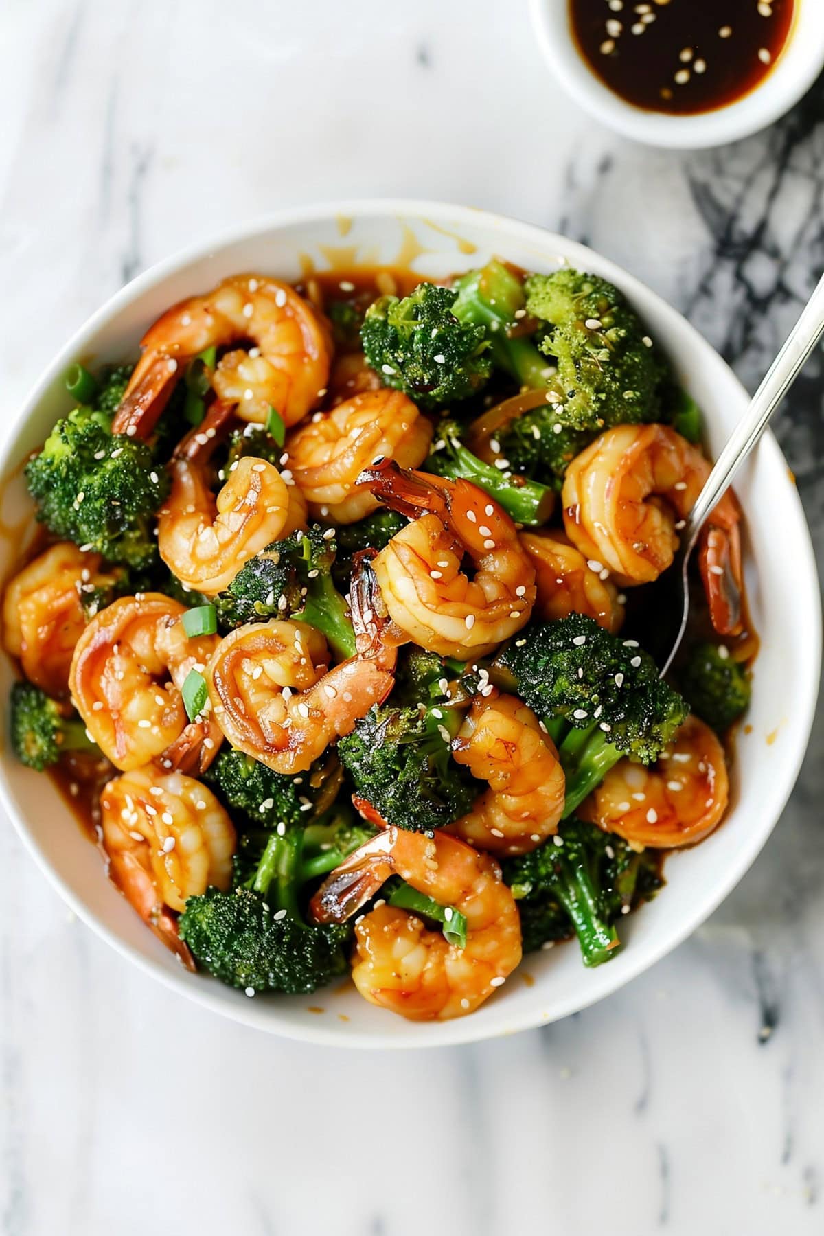 Stir-Fried Shrimp with Garlic and Broccoli in Oyster Sauce