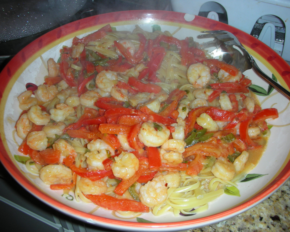 One-Pot Spicy Shrimp and Tomato Linguine