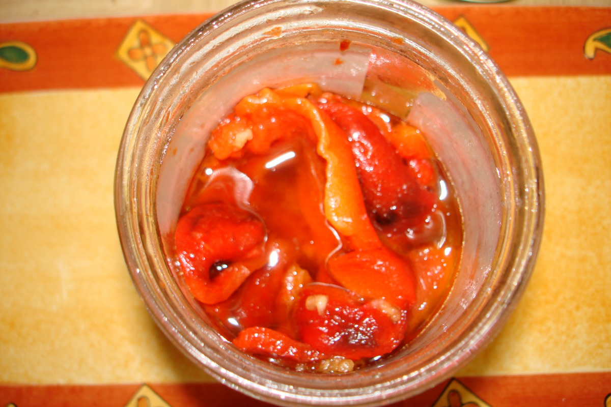 Roasted Red Pepper and Manchego Cheese Tapas