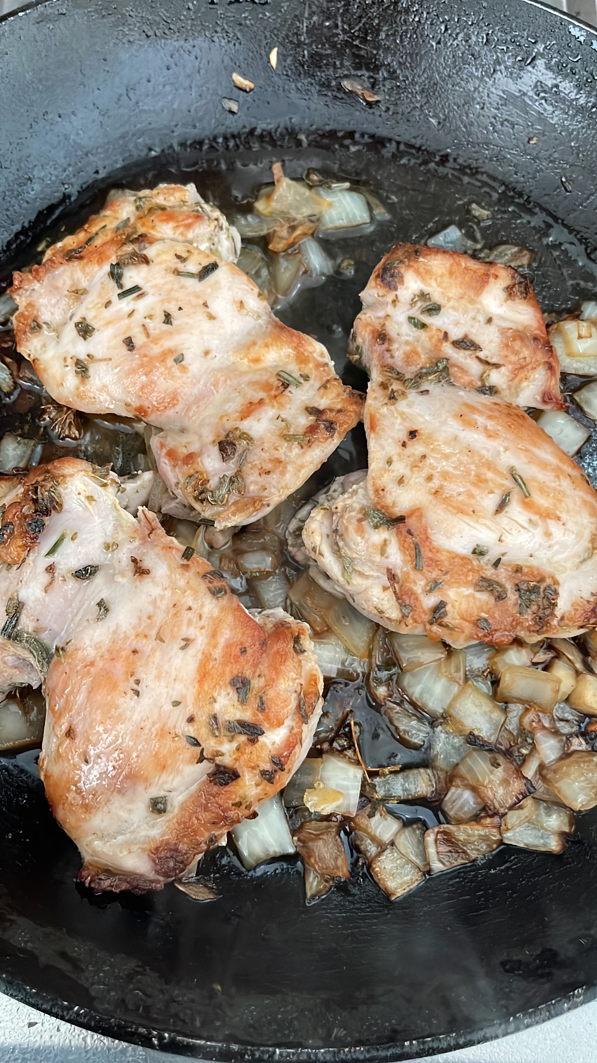 Pan-Roasted Chicken Thighs with Italian Herb and Garlic Sauce