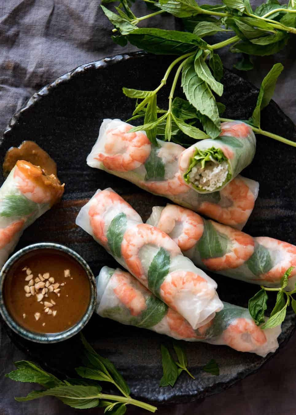 Fresh Vietnamese Rice Paper Rolls with Shrimp and Herbs