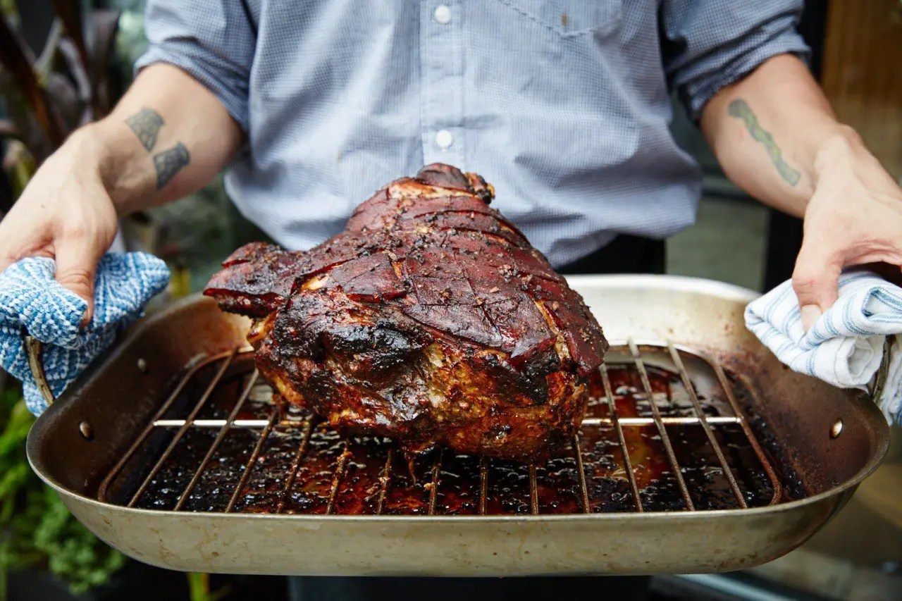 Slow-Roasted Pork Shoulder with Fuding White Tea Marinade