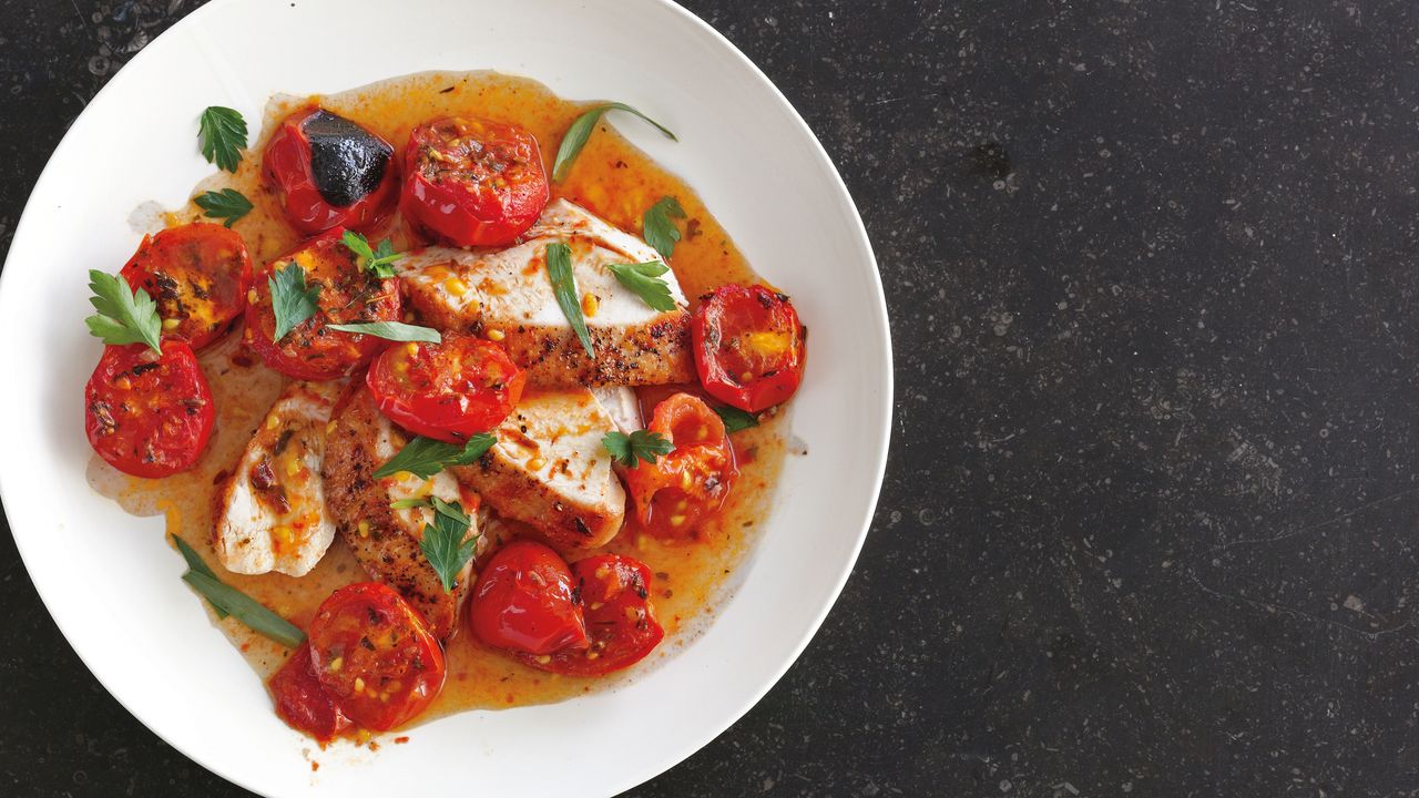 Pan-Seared Chicken with Spiced Tomato and Onion Sauce