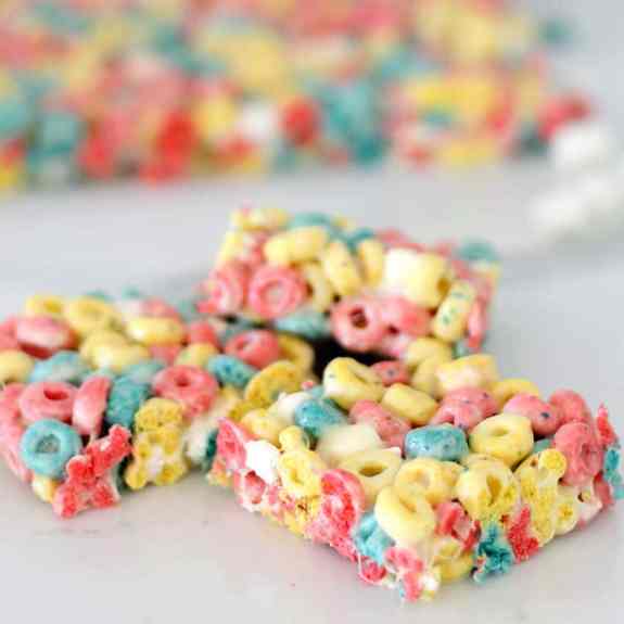 Marshmallow and Vanilla Rice Cereal Bars