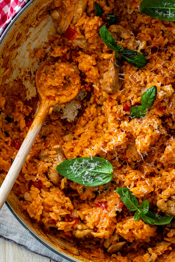 One-Pot Tomato Basil Chicken with Garlic Rice