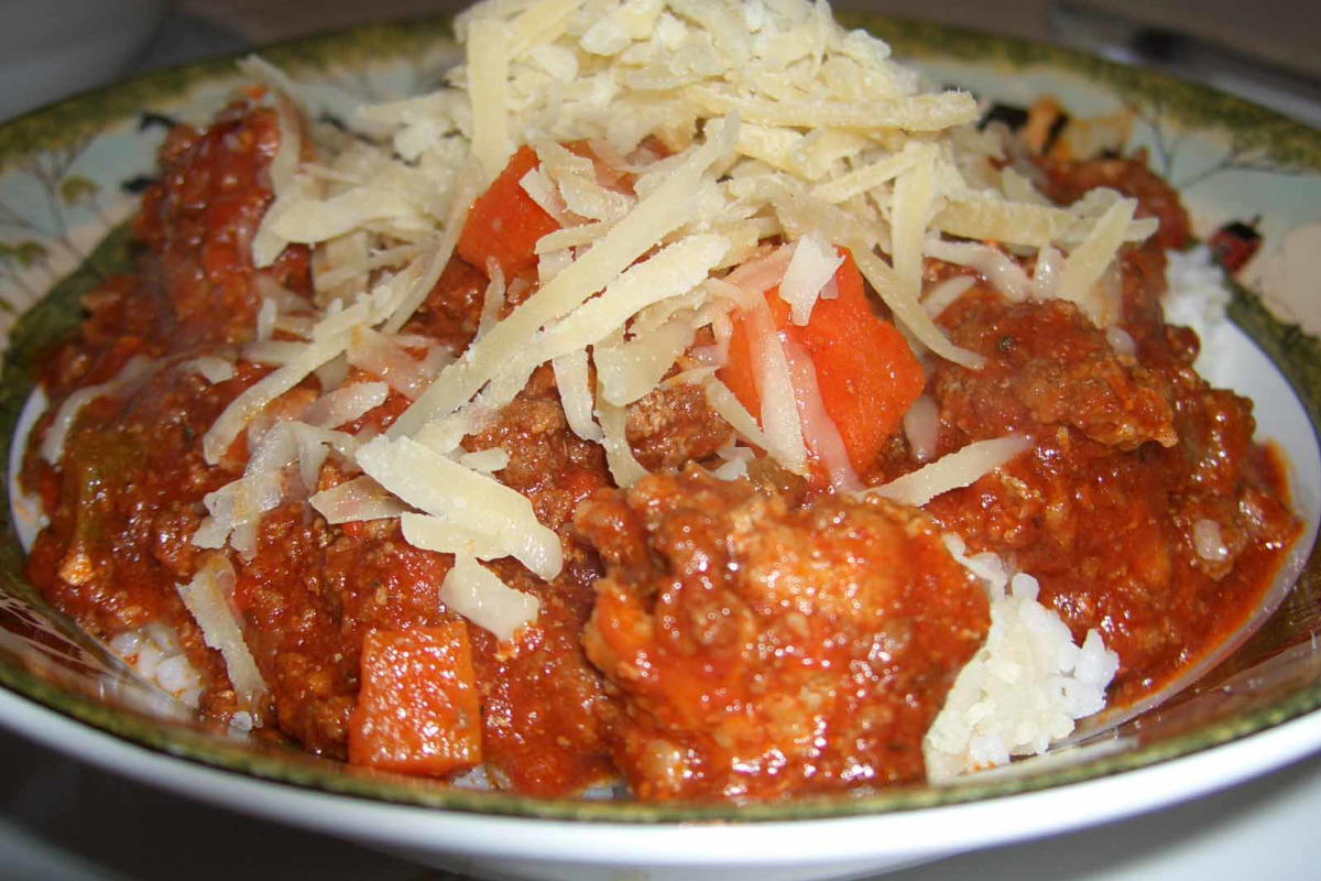 One-Pot Tomato Basil Ground Beef Ragù