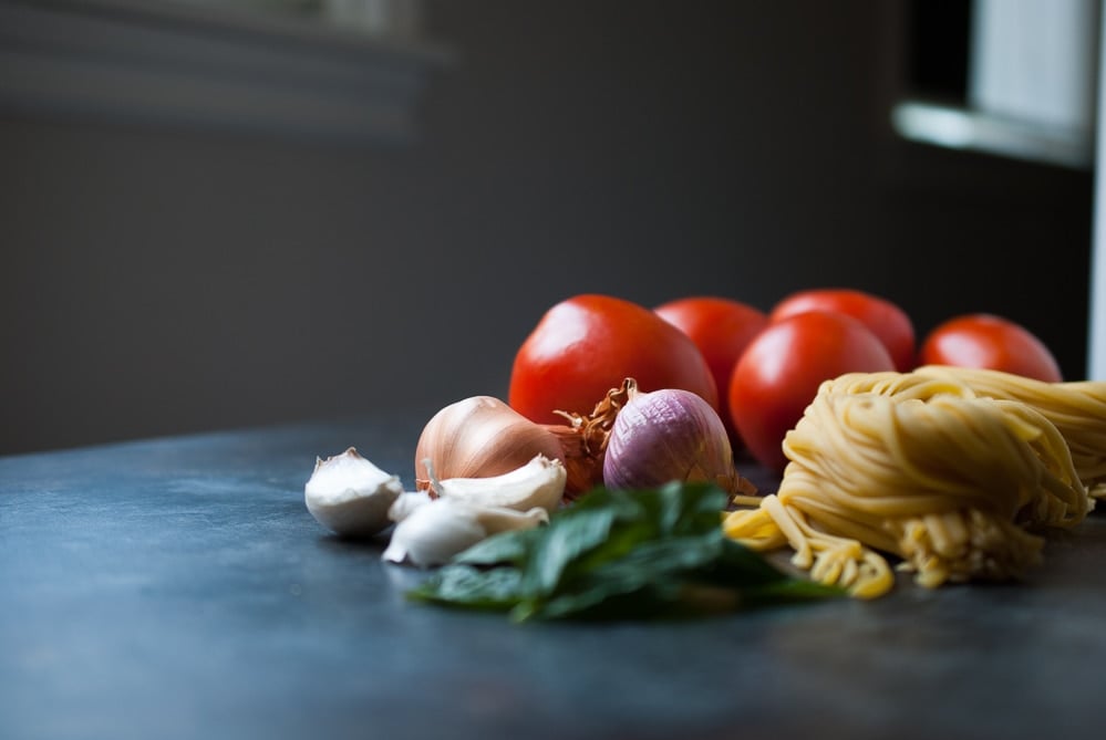 Rustic Tomato and Fresh Herb Pasta with Garlic Oil